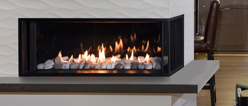 Las chimeneas de gas se caracterizan por sus características de combustión limpia.