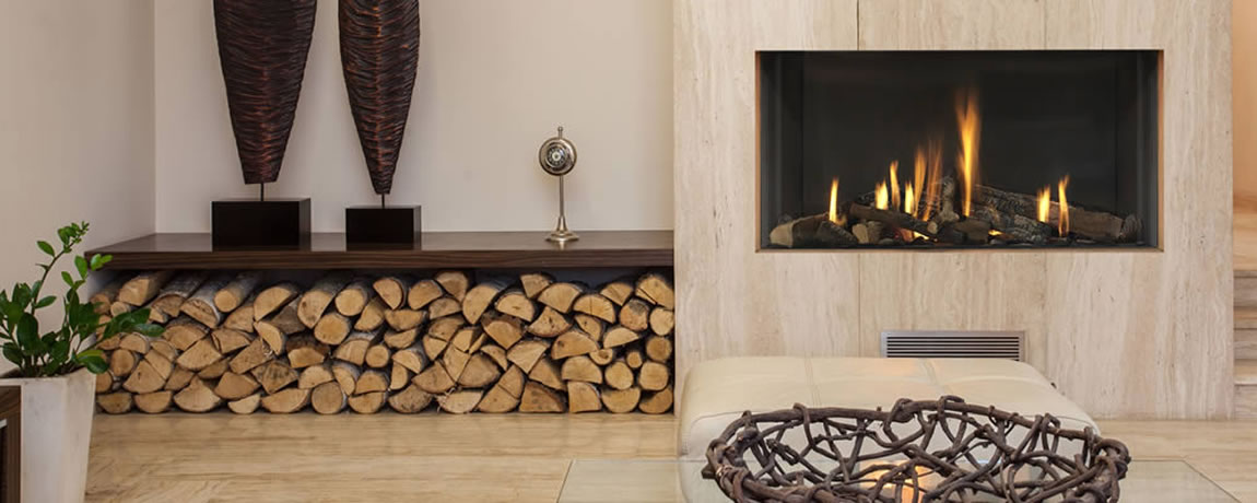 Las chimeneas de leña pueden afectar negativamente la calidad del aire. El humo puede oler bien, pero no es bueno para Ud.