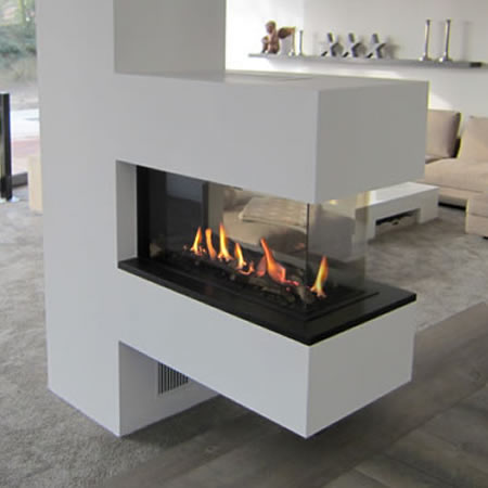 Porqué son mejores las chimeneas a gas natural que las chimeneas de quema de madera. Bogotá, Colombia. Sortilegio Design Center SAS.